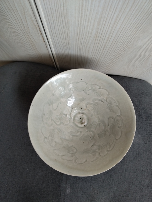 古玩轉賣青白釉海水云花碗拍賣，當前價格1800元