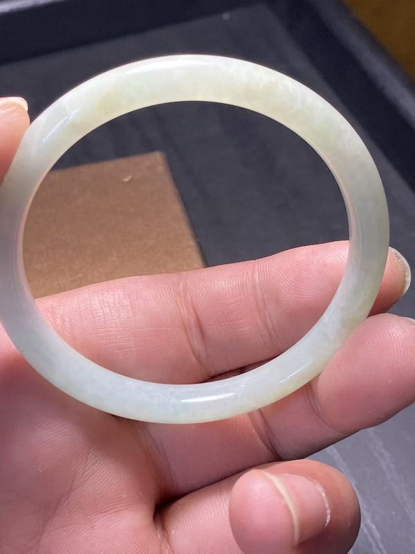 古玩玉器清代天然翡翠手鐲拍賣,當前價格4500元