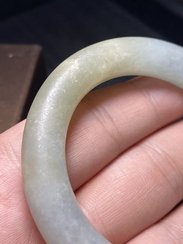 古玩玉器清代天然翡翠手鐲拍賣,當前價格6500元