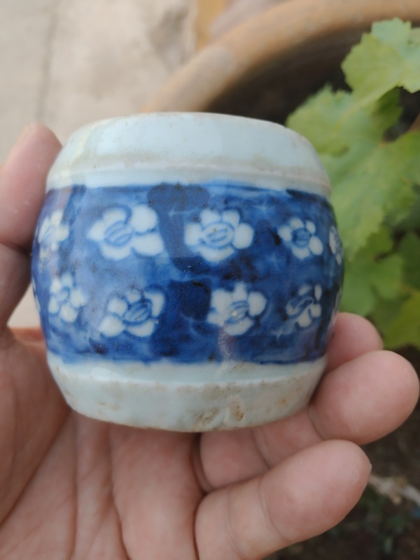 古玩陶瓷青花乾隆冰梅紋燭臺拍賣,當前價格799元