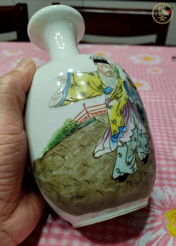 古玩陶瓷八仙圖粉彩瓶真品鑒賞圖