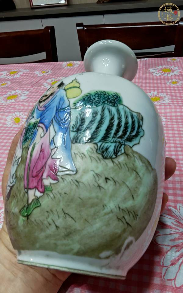 古玩陶瓷八仙圖粉彩瓶真品鑒賞圖