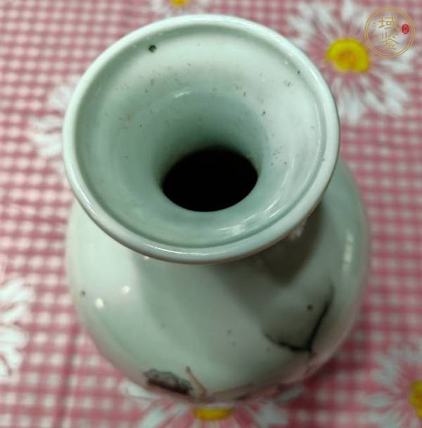 古玩陶瓷八仙圖粉彩瓶真品鑒賞圖