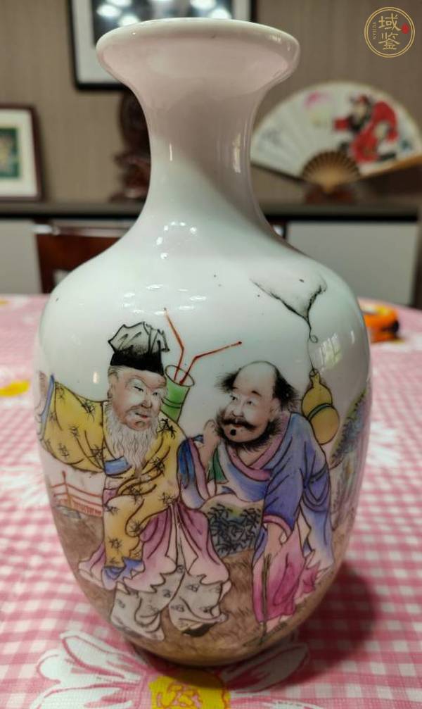 古玩陶瓷八仙圖粉彩瓶真品鑒賞圖