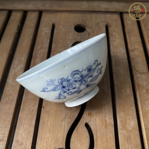 古玩陶瓷民國日本瓷青花杯真品鑒賞圖
