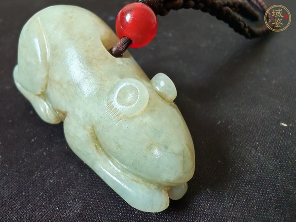 古玩玉器和田玉鼠把件真品鑒賞圖