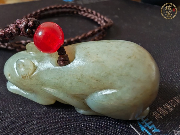 古玩玉器和田玉鼠把件真品鑒賞圖
