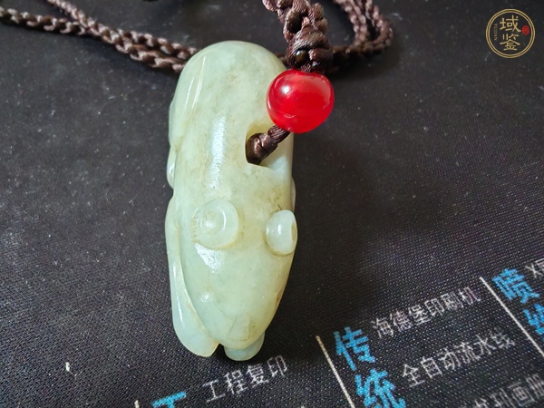 古玩玉器和田玉鼠把件真品鑒賞圖