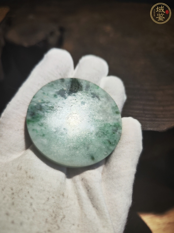 古玩玉器天然翡翠圓牌真品鑒賞圖