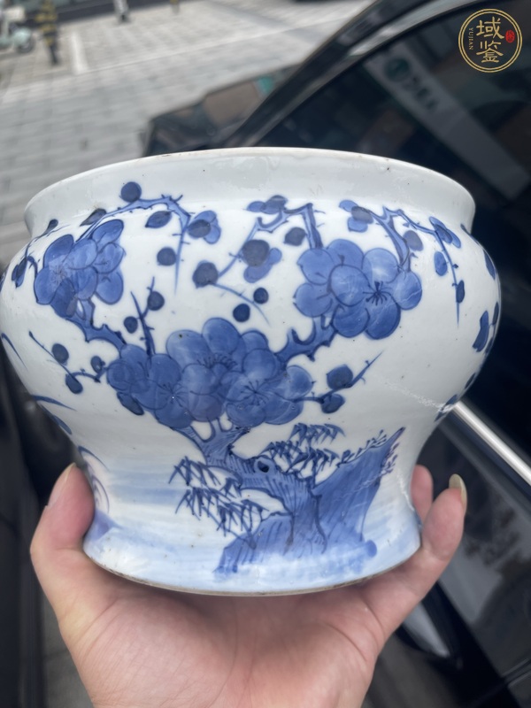 古玩陶瓷花卉紋青花馬蹄尊真品鑒賞圖