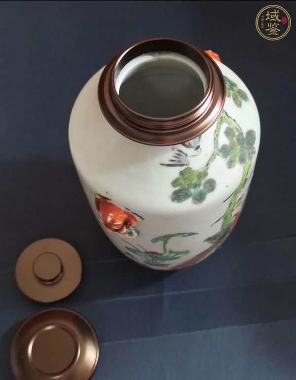 古玩陶瓷五倫圖粉彩瓶真品鑒賞圖