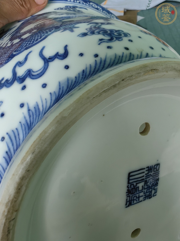 古玩陶瓷民國·青花雙龍戲珠紋花盆 真品鑒賞圖