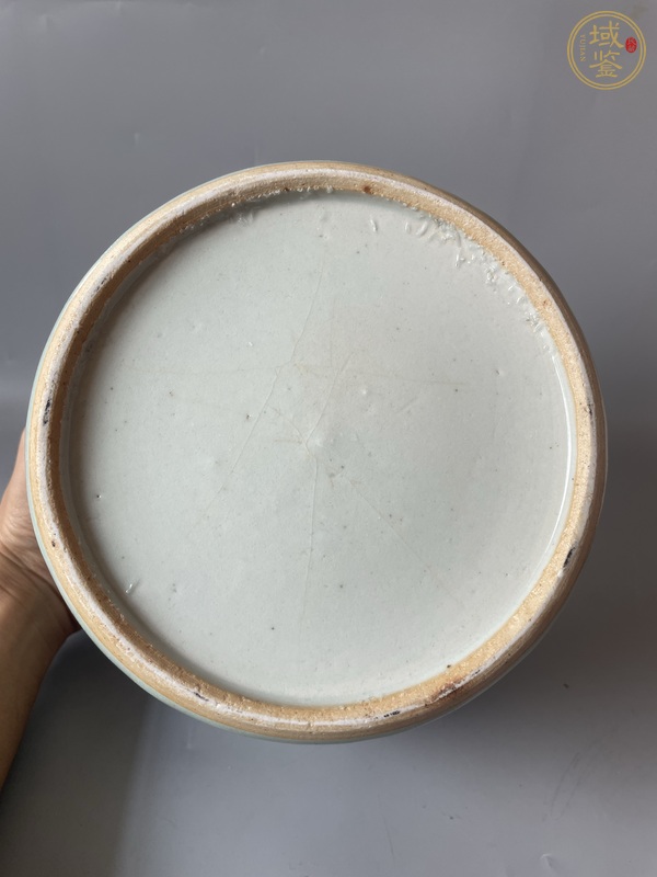 古玩陶瓷豆青釉青花福字罐真品鑒賞圖