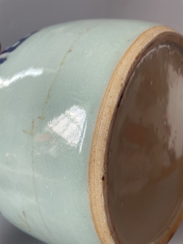 古玩陶瓷清代乾隆豆青釉青花福字罐拍賣,當前價格3000元