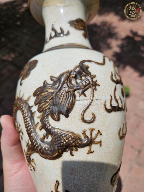 古玩陶瓷哥釉地鐵銹釉龍紋觀音瓶真品鑒賞圖