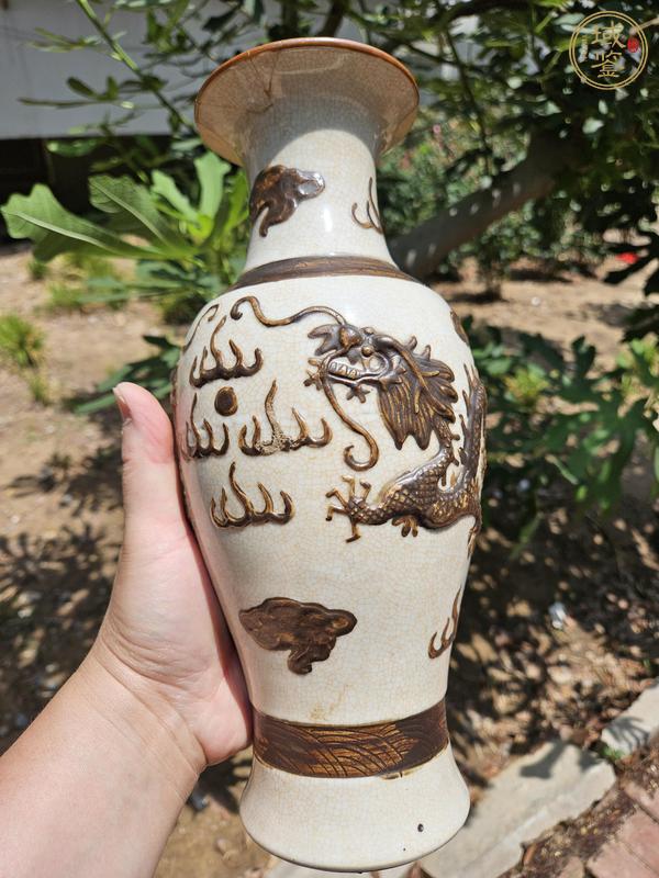 古玩陶瓷哥釉地鐵銹釉龍紋觀音瓶真品鑒賞圖