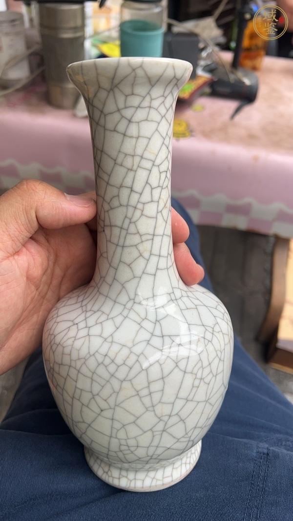 古玩陶瓷哥釉瓶真品鑒賞圖