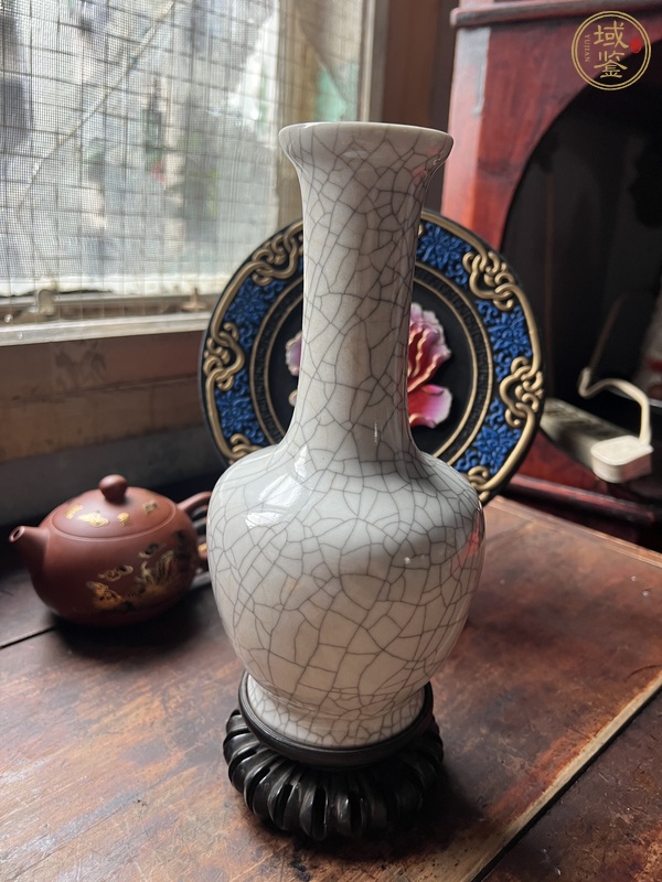 古玩陶瓷哥釉瓶真品鑒賞圖