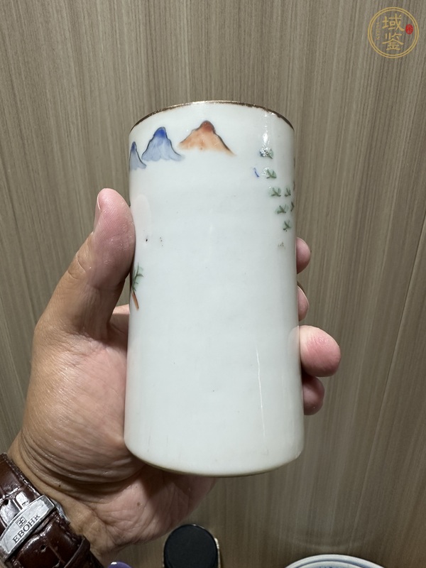 古玩陶瓷粉彩筆筒真品鑒賞圖