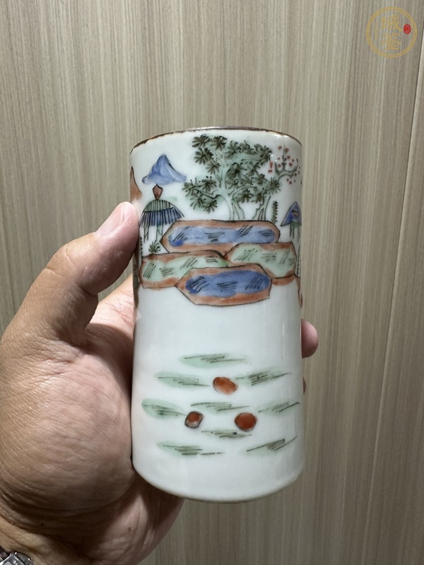 古玩陶瓷粉彩筆筒真品鑒賞圖