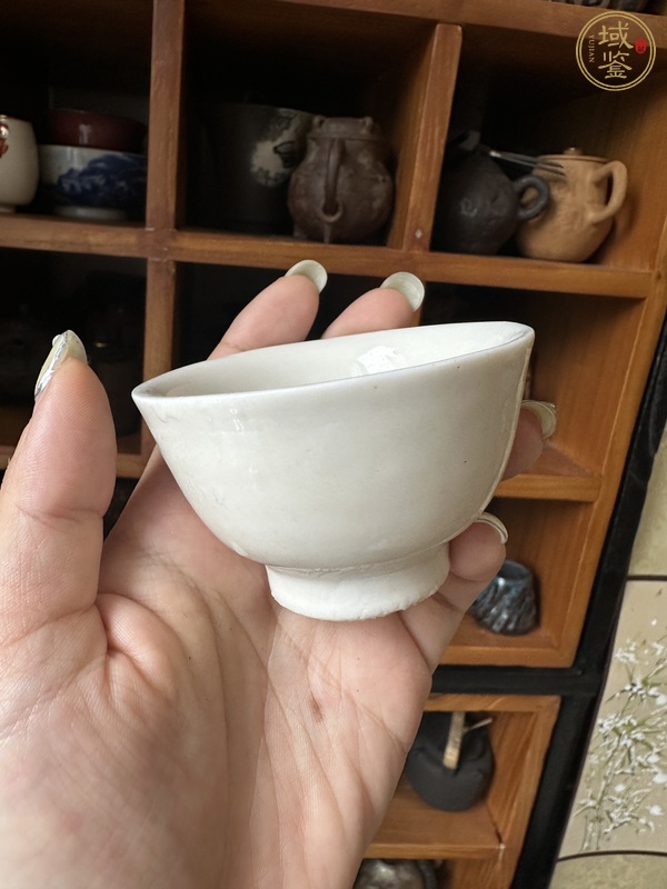 古玩陶瓷明代時期德化窯白釉杯真品鑒賞圖