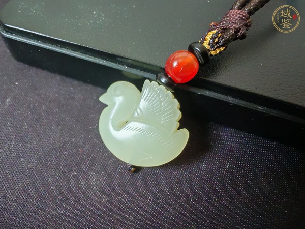 古玩玉器岫玉雕“鴛鴦”掛件真品鑒賞圖