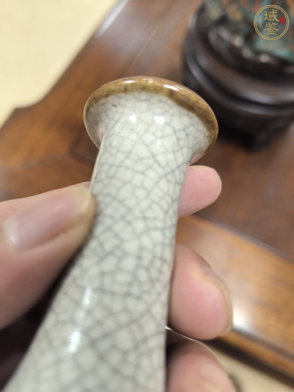 古玩陶瓷哥釉撇口瓶真品鑒賞圖