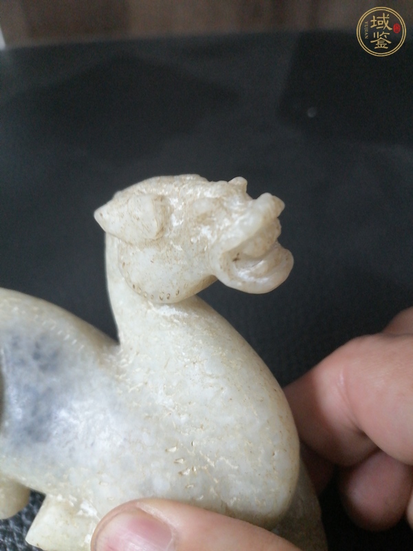 古玩玉器地方玉雕“臥馬”擺件真品鑒賞圖