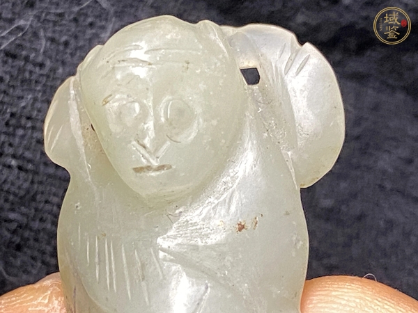 古玩玉器和田玉雕生肖猴掛墜真品鑒賞圖