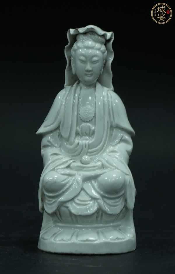 古玩陶瓷晚清白釉觀音造像真品鑒賞圖
