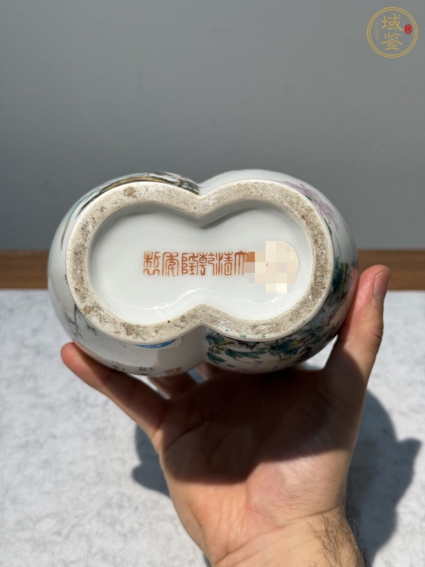古玩陶瓷花卉紋粉彩瓶真品鑒賞圖