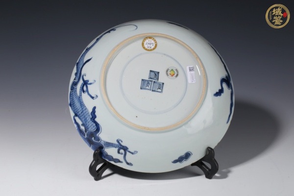 古玩陶瓷青花過墻龍紋盤真品鑒賞圖