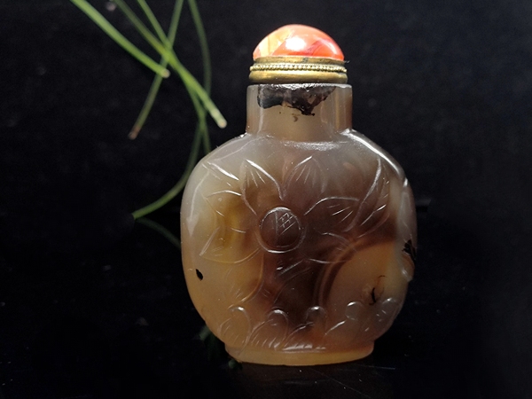 古玩轉賣清代瑪瑙鼻煙壺拍賣，當前價格180元