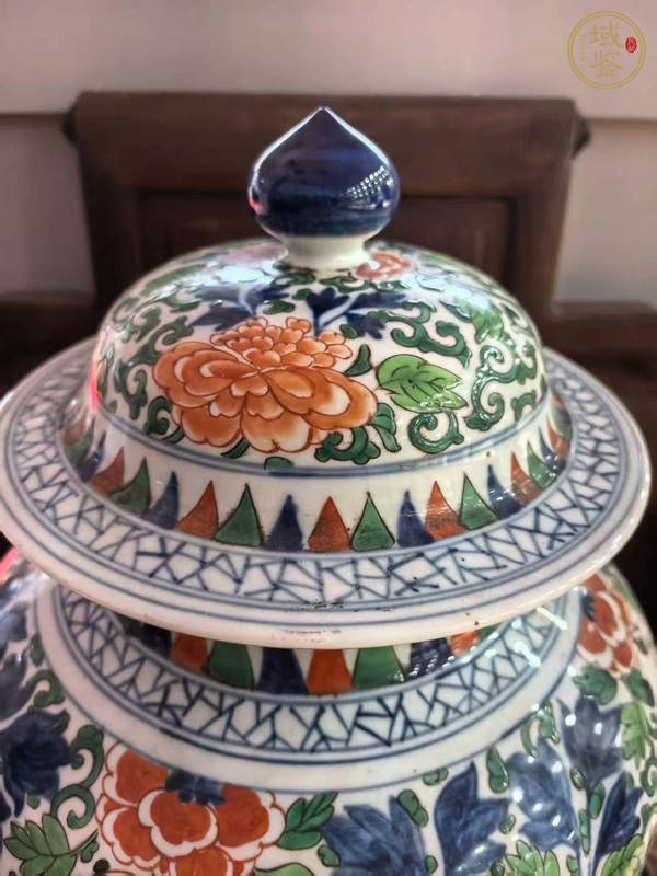 古玩陶瓷青花五彩牡丹娃娃將軍罐真品鑒賞圖