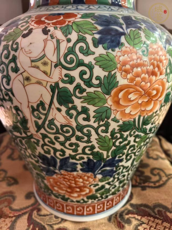 古玩陶瓷青花五彩牡丹娃娃將軍罐真品鑒賞圖
