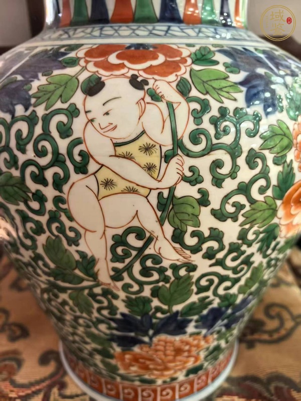 古玩陶瓷青花五彩牡丹娃娃將軍罐真品鑒賞圖