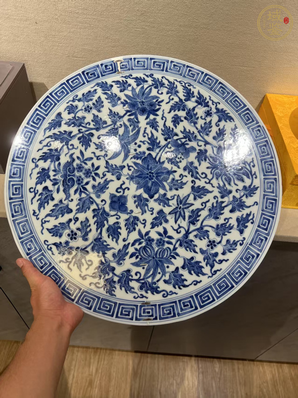 古玩陶瓷花卉紋青花瓷板畫真品鑒賞圖