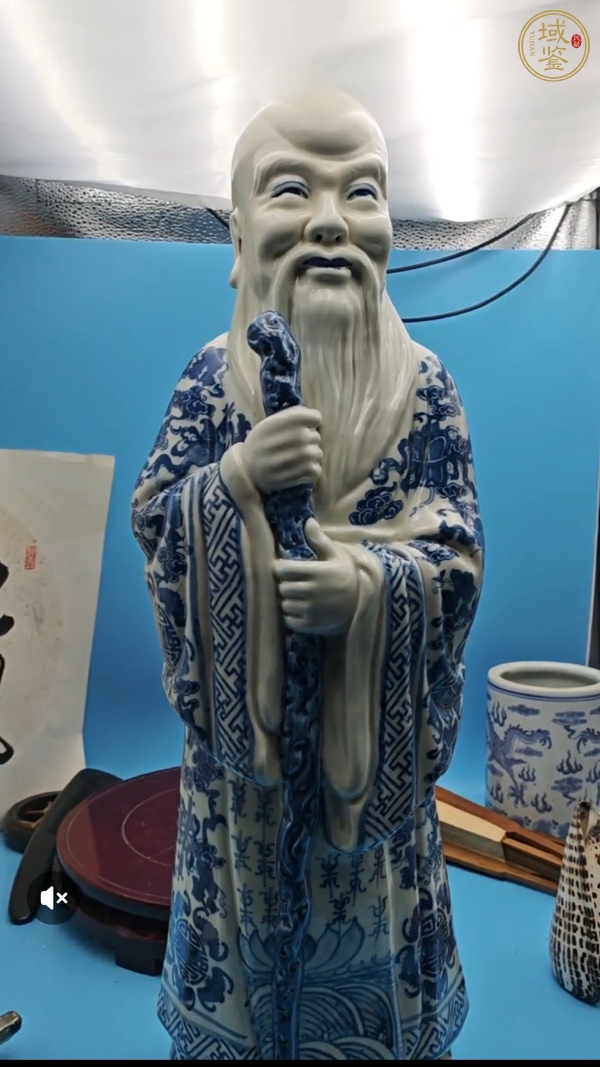 古玩創(chuàng)匯時(shí)期青花造像真品鑒賞圖