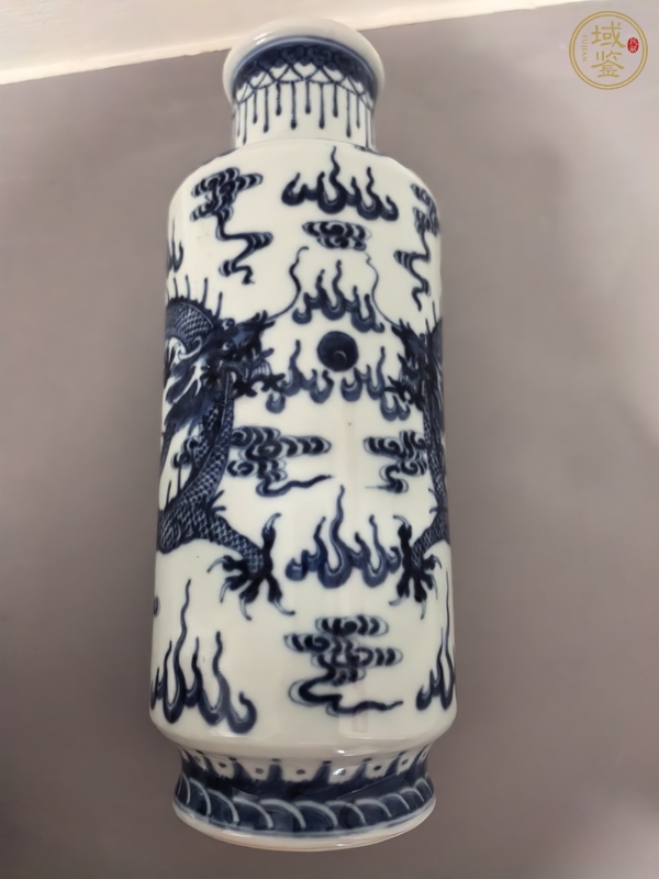 古玩陶瓷青花龍紋棒槌瓶真品鑒賞圖