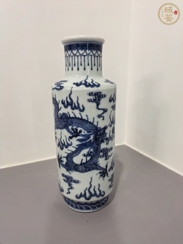 古玩陶瓷青花龍紋棒槌瓶真品鑒賞圖