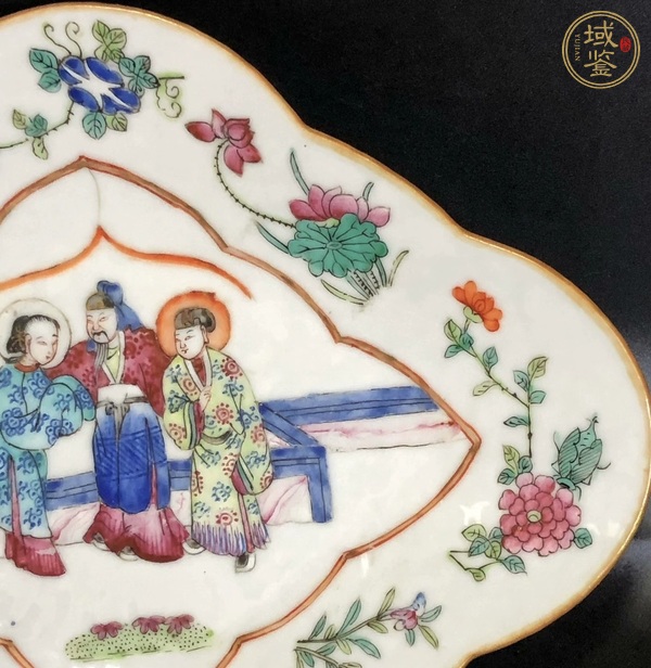 古玩陶瓷無雙譜粉彩海棠盤真品鑒賞圖