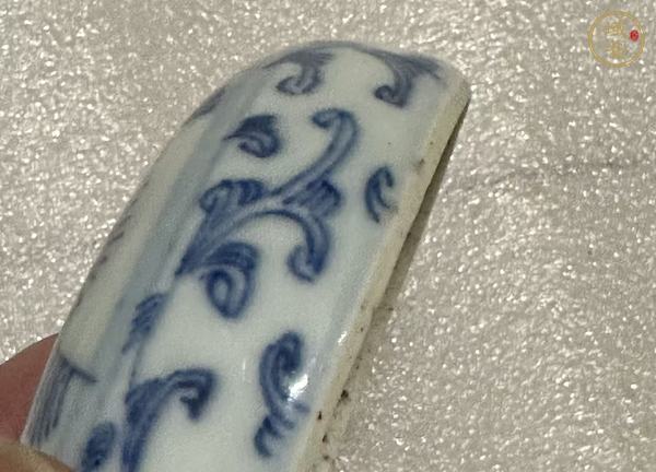 古玩陶瓷青花纏枝喜字紋印盒真品鑒賞圖