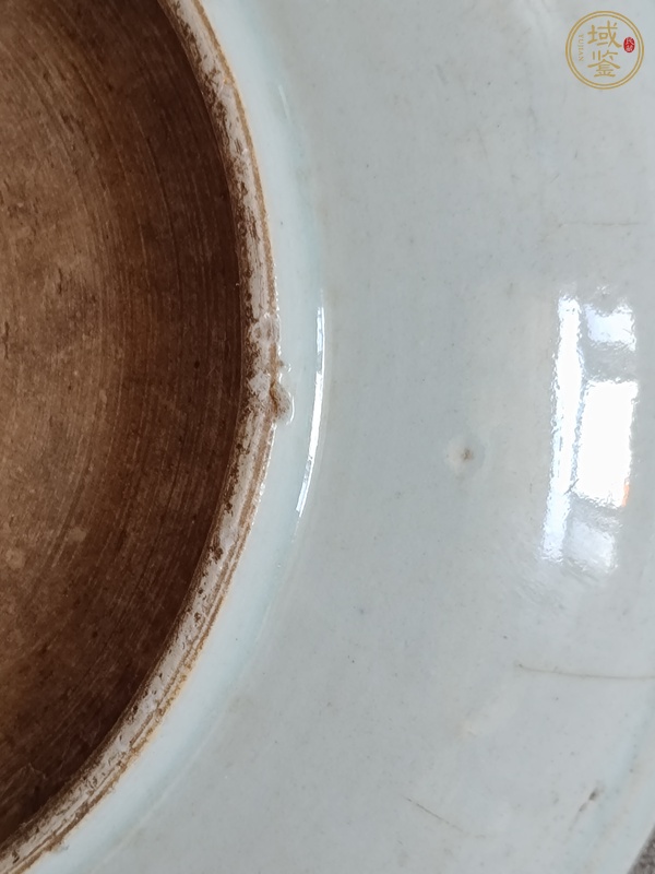 古玩陶瓷乾隆青花釉里紅魚盤真品鑒賞圖