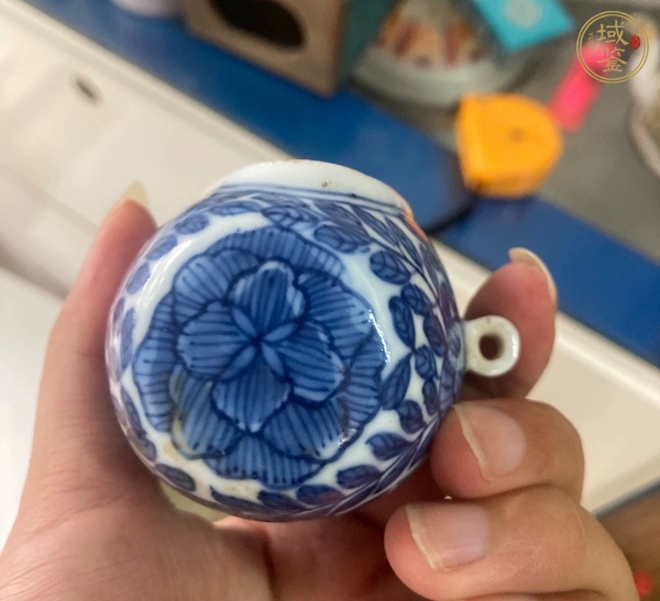古玩陶瓷青花纏枝花卉鳥食罐真品鑒賞圖