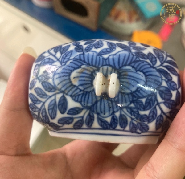 古玩陶瓷青花纏枝花卉鳥食罐真品鑒賞圖