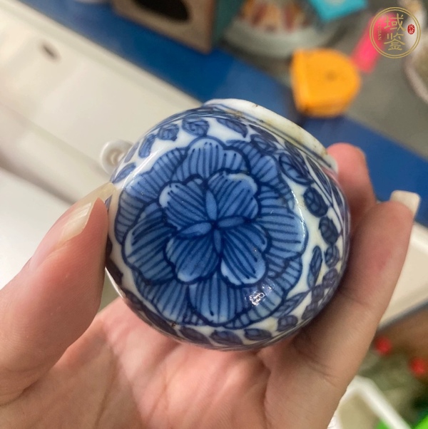 古玩陶瓷青花纏枝花卉鳥食罐真品鑒賞圖