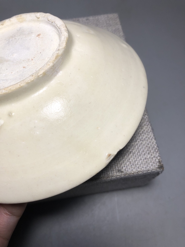 古玩陶瓷館藏級珍品五代十國【定窯】白釉葵口洗拍賣，當前價格9800元