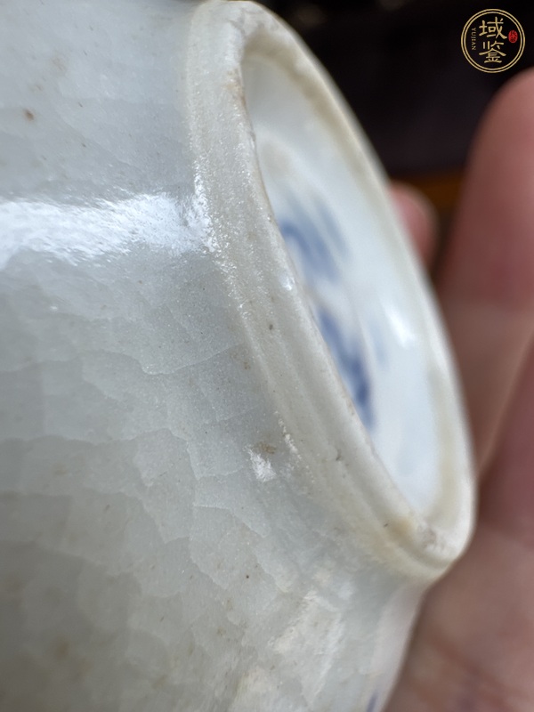 古玩陶瓷哥釉青花蘭草紋水盂真品鑒賞圖