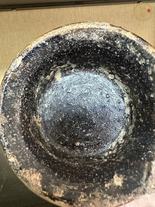 古玩陶瓷醬釉雙魚瓶真品鑒賞圖