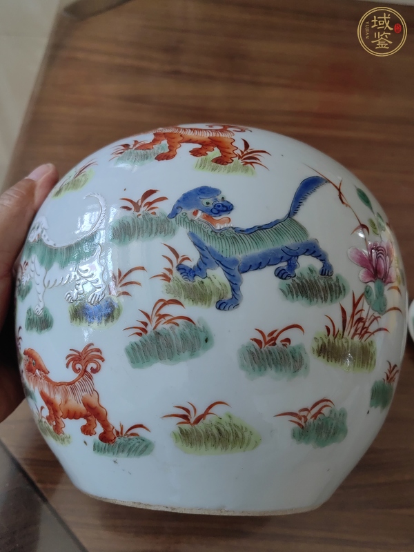 古玩陶瓷粉彩罐真品鑒賞圖